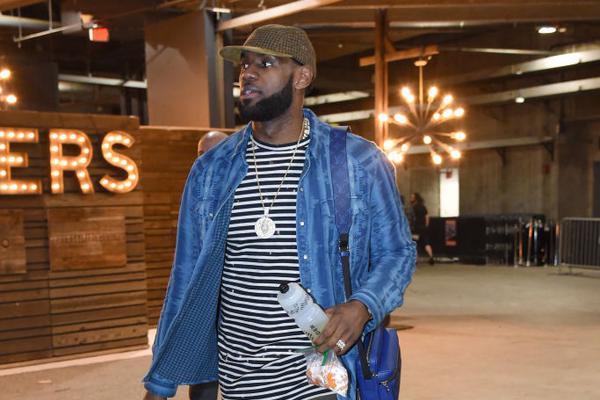 坐稳强打核 坐稳强打核